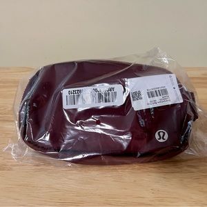NWT authentic lululemon Everywhere Belt Bag- Red Merlot